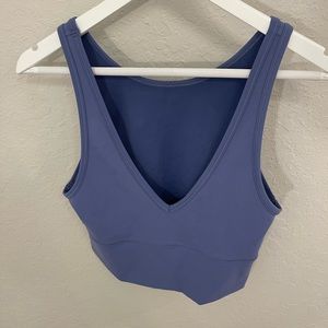 Lululemon blue reversible crop/sport bra